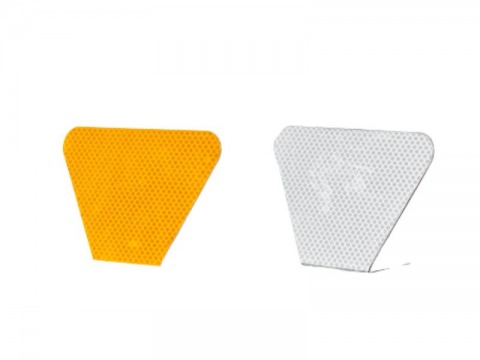 เป้าสะท้อนแสง